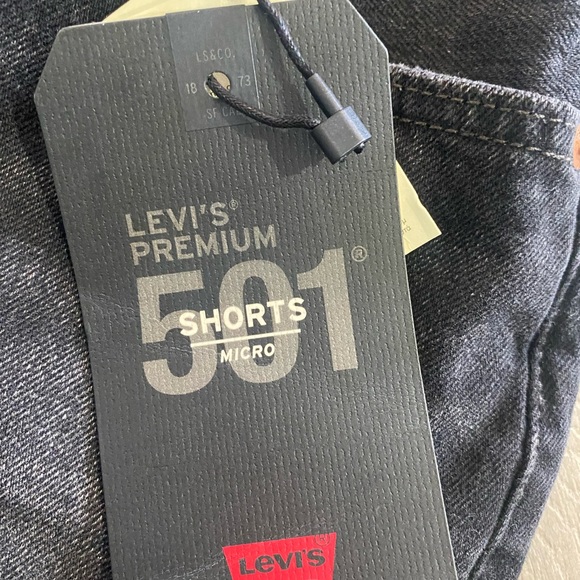 High rise micro shorts 501 Levis - Picture 6 of 6